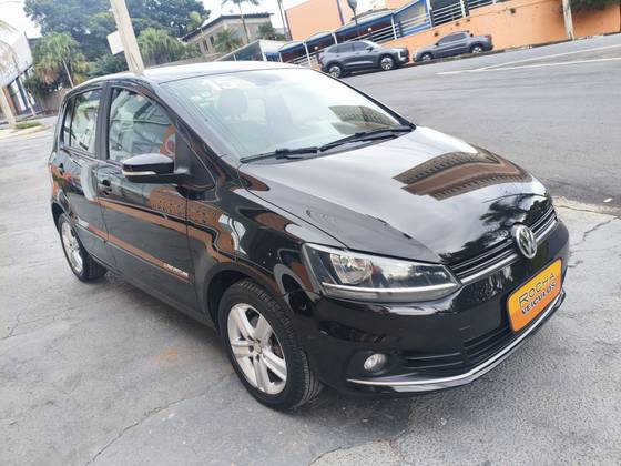 VOLKSWAGEN FOX 1.6 MSI HIGHLINE 16V FLEX 4P MANUAL